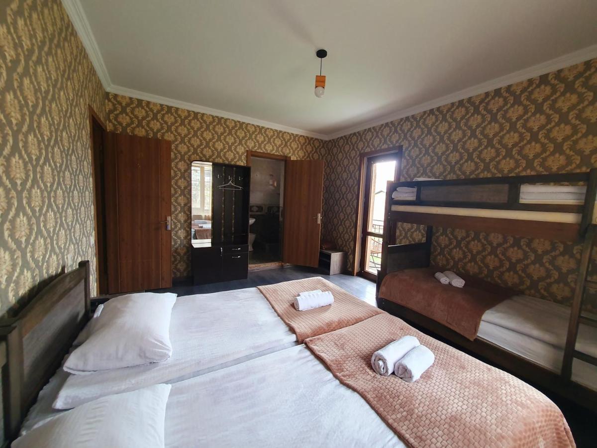 Nikolo Inn カズベギ エクステリア 写真